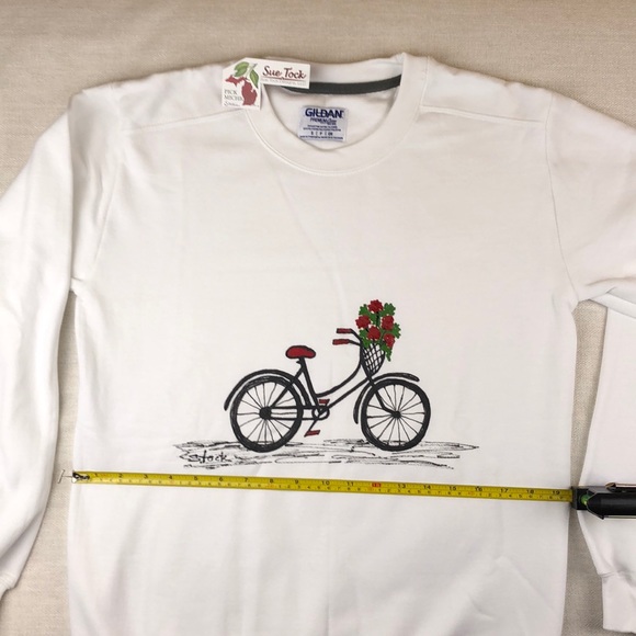 NWT Bicycle Geranium Basket Sweatshirt Ladies Sz S - Picture 5 of 8